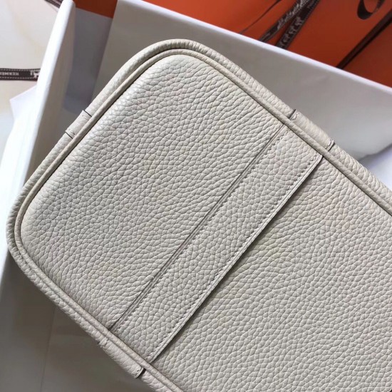 Hermes Garden Party 30 Bag In White Clemence Leather