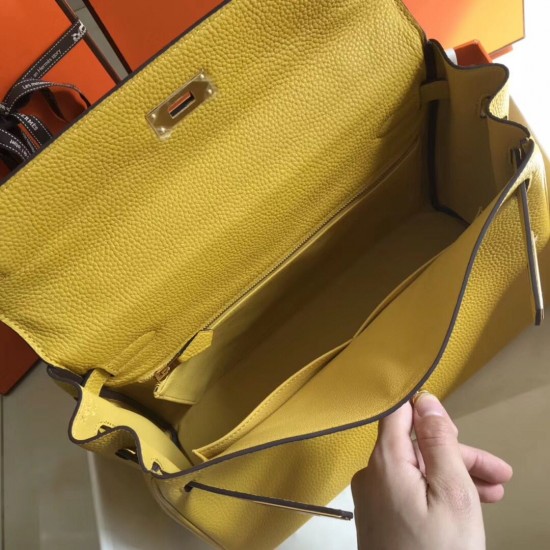 Hermes Kelly 32cm Sellier Bag In Yellow Epsom Leather