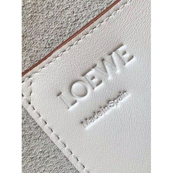 Loewe Small Balloon Bucket Bag In White Calfskin