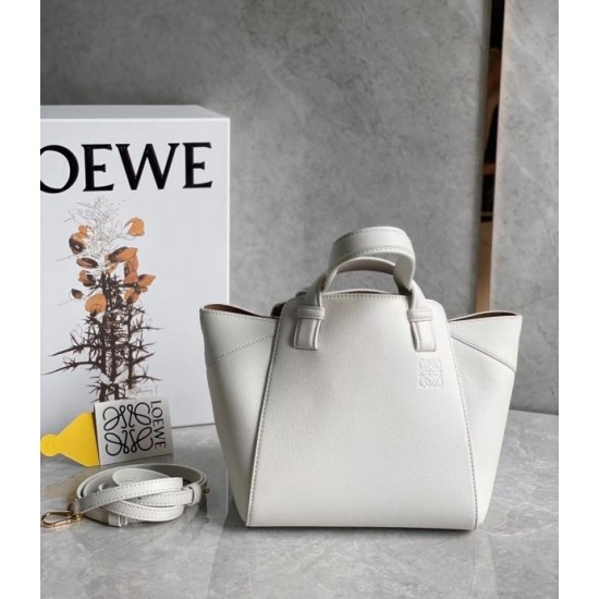 Loewe Hammock Nugget Bag In White Calfskin