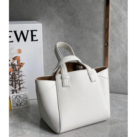 Loewe Hammock Nugget Bag In White Calfskin