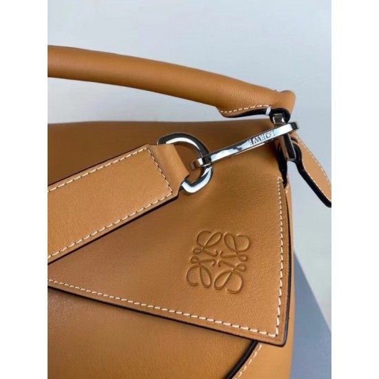 Loewe Large Puzzle Bag In Tan Calfskin