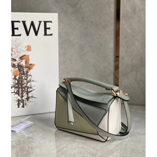 Loewe Puzzle Mini Bag In Grey Cream White Calfskin