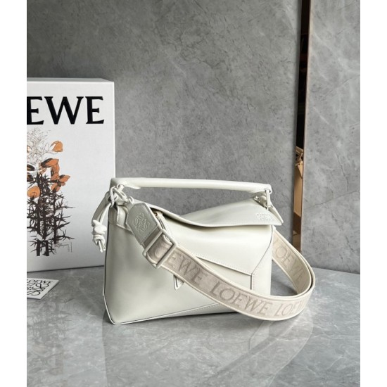 Loewe Puzzle Edge Small Bag In White Satin Calfskin