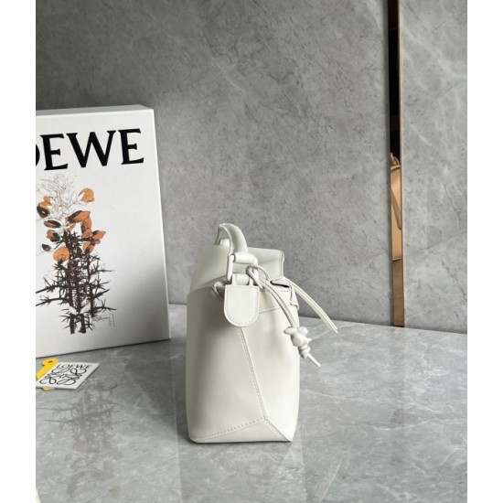 Loewe Puzzle Edge Small Bag In White Satin Calfskin