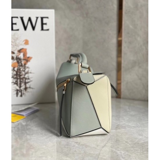 Loewe Puzzle Small Bag In Grey Cream White Calfskin