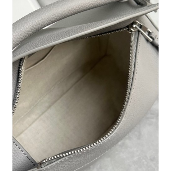 Loewe Puzzle Small Bag In Pearl Grey Grained Leather