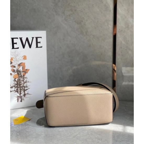 Loewe Puzzle Small Bag In Sandy Grained Leather