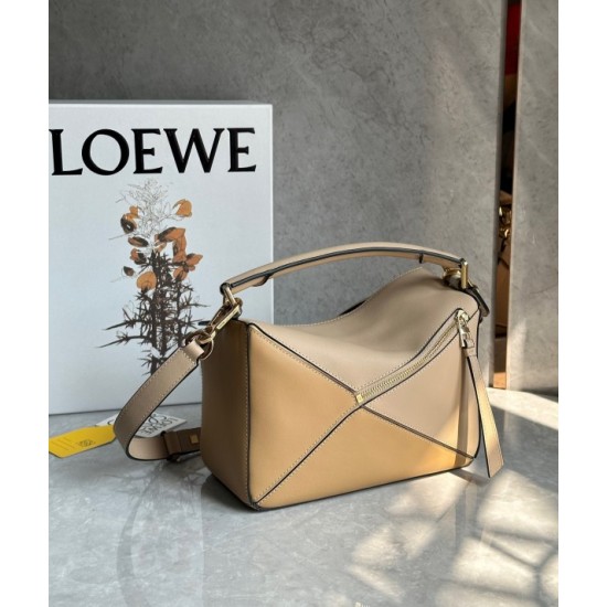 Loewe Puzzle Small Bag in Multicolour Warm Desert and White Calfskin