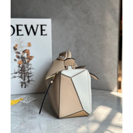 Loewe Puzzle Small Bag in Multicolour Warm Desert and White Calfskin