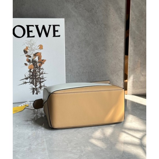 Loewe Puzzle Small Bag in Multicolour Warm Desert and White Calfskin