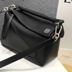 Loewe Small Puzzle Bag In Black Calfskin Leather