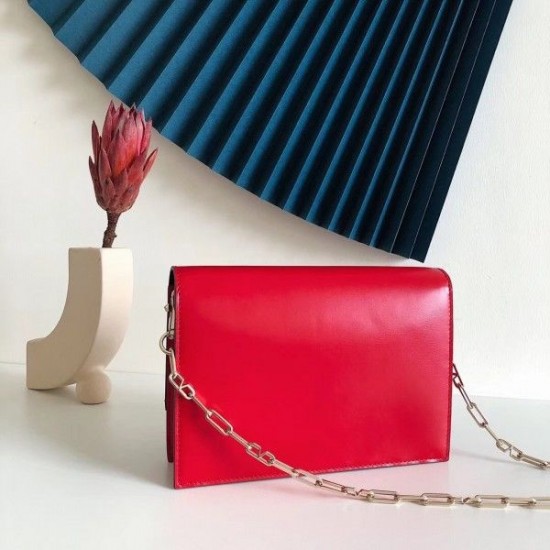 Valentino Vcase Small Chain Bag In Red Calfskin