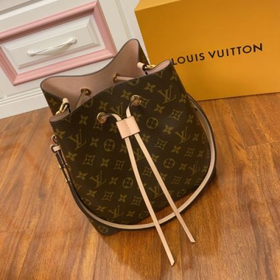 Louis Vuitton m44020