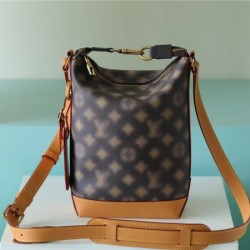 Louis Vuitton m46241duffle handbag