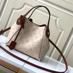 Louis Vuitton m54351 milky white hina small handbag