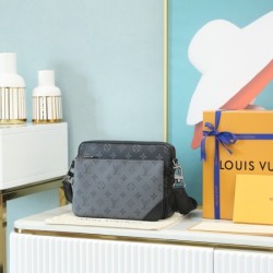 Louis Vuitton M69443 Trio Messenger Bag