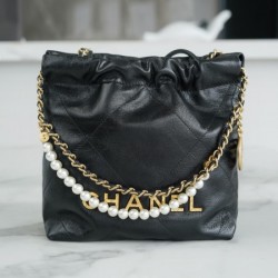 Chanel 23S Black Mini French Haas Calf Leather Pearl Chain Clause Chanel 22 Mini Handbag